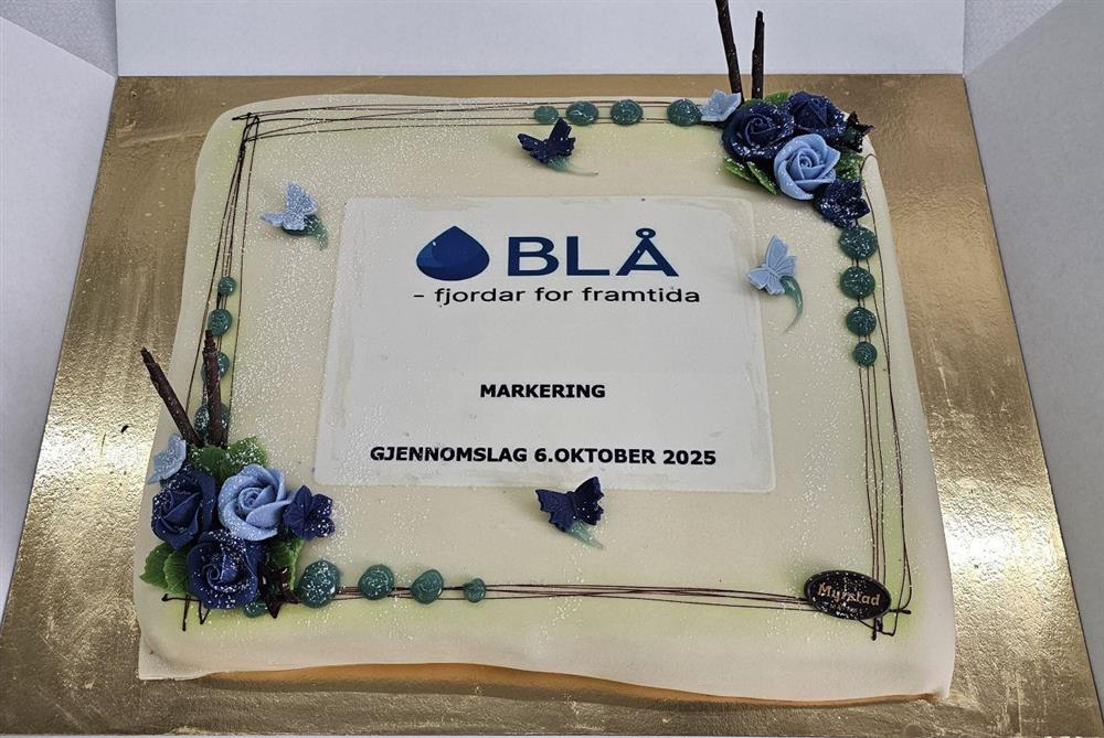 Marsipankake - Klikk for stort bilete